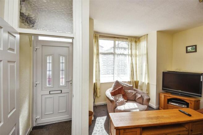 Entrance/Living Room
