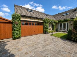 4, Brook Lane, Bradford BD14 6PH