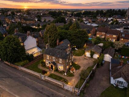 Wellingborough Road, Broughton