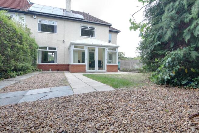 4 bed Semi-Detached for sale Image 4