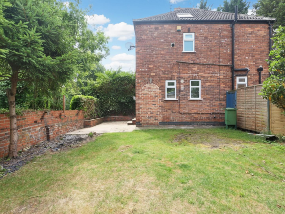 3 bed Semi-Detached for sale Image 5