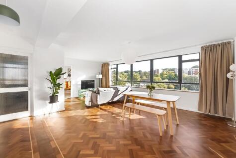 Knoll Court, Farquhar Road, Crystal Palace, London, SE19