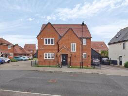 34, Aspen Way, Bedford MK45 4GF