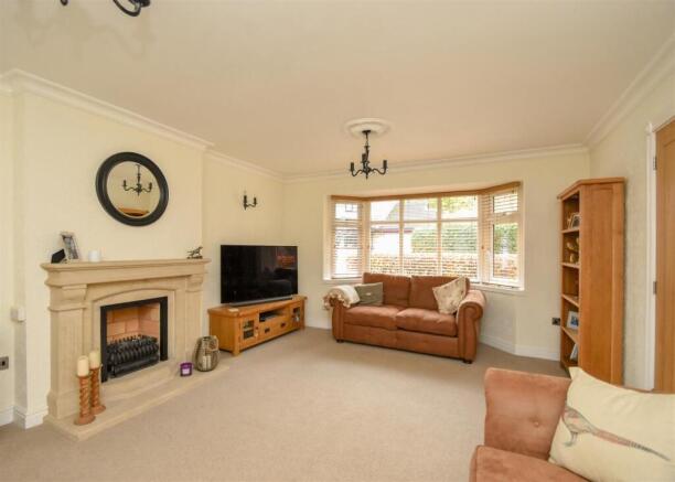 7 Hellier Drive - Living Room.jpg