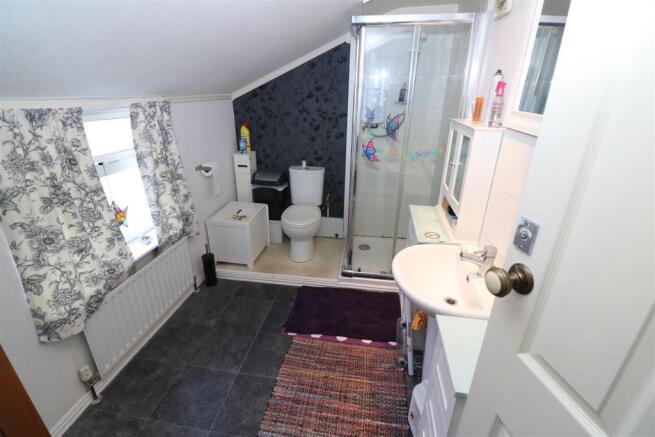 Shower Room / WC