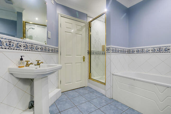 Bathroom - Aspect...