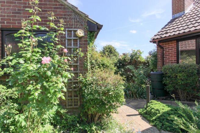 Rear Garden vi...