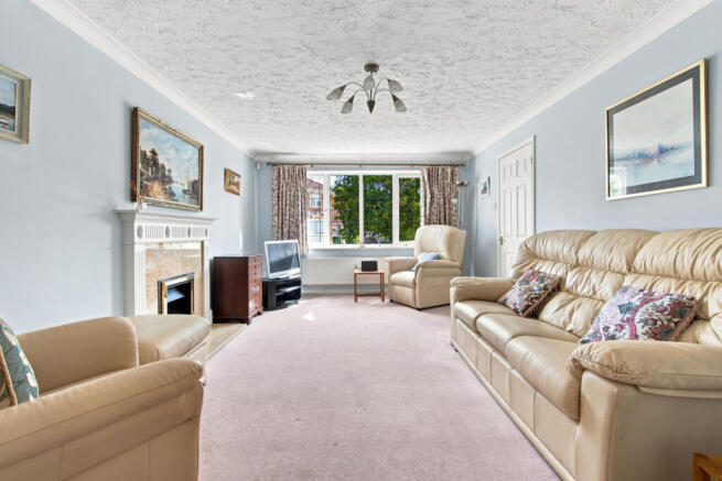 Leigh Drive, Elsenham, Bishop's Stortford, Essex, CM22 photo 4