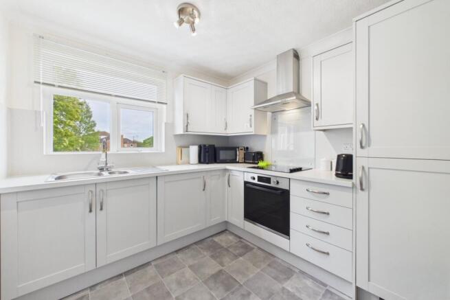 Totley Brook Road, Dore, S17 3QX photo 4