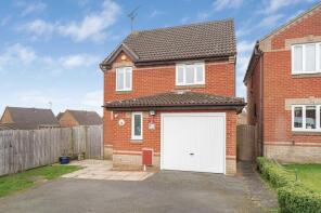 8, Peartree Close, Daventry NN11 0XB