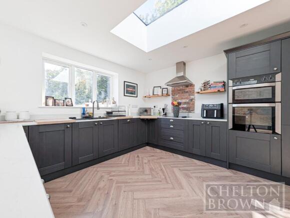 Kitchen/Dining Space
