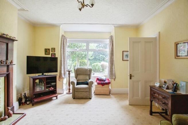 4 bed Detached for sale Image 10