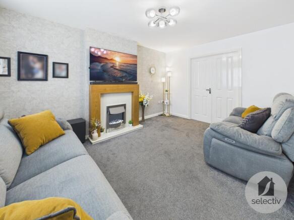 3 bed Semi-Detached for sale Image 4