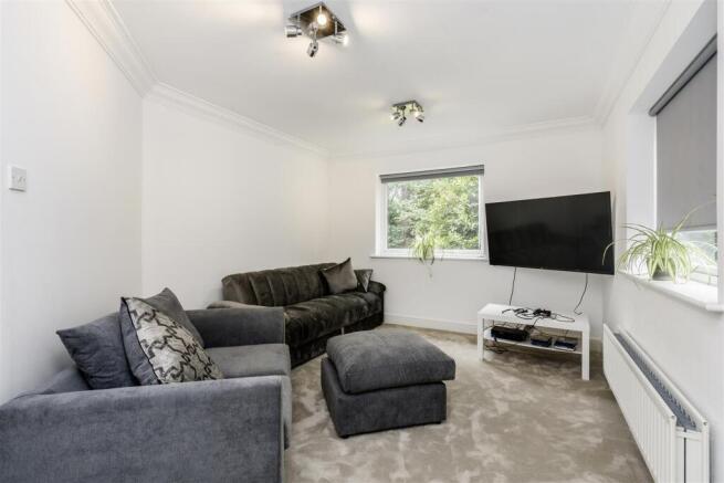 Davidson Frost-Wellings, DFW, Norfolk House, Livin