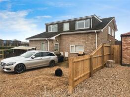 202, Spalding Road, Pinchbeck, Spalding PE11 3PB