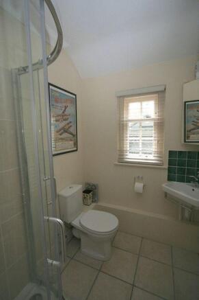 Annexe shower room
