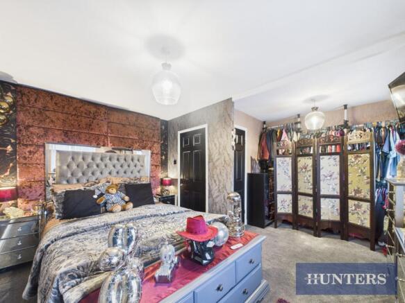 3 bed Semi-Detached for sale Image 8