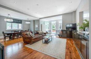 Flat 5, 63-65, Hamilton Terrace, London NW8 9QX