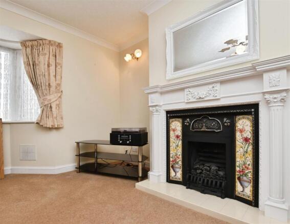 3 bed Detached Bungalow for sale Image 8