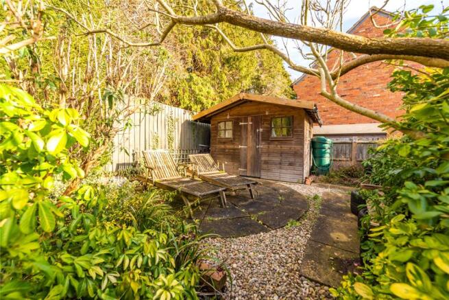 Summerhouse / Shed