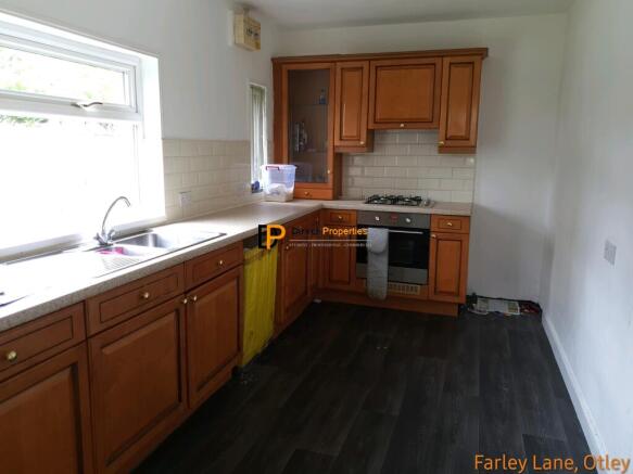 3 bed Semi-Detached to rent Image 4