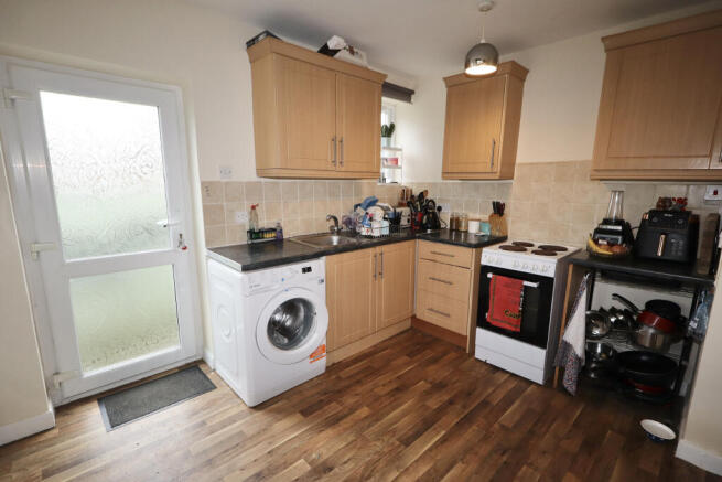 Kitchen / dining room