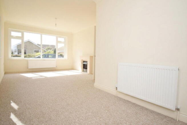 3 bed Semi-Detached Bungalow for sale Image 5