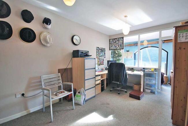 Photo 15