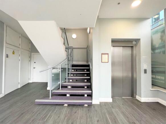 Douro downstairs.jpg