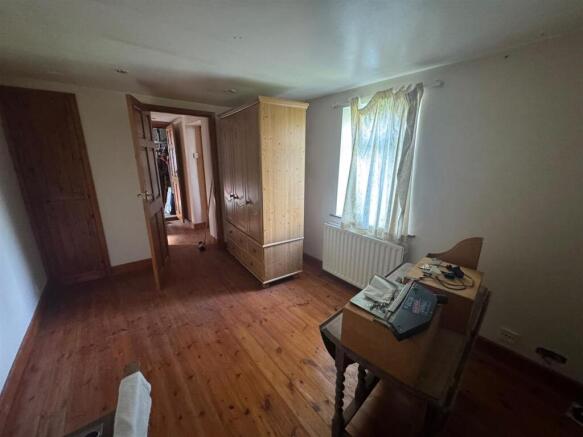3 bed Detached Bungalow for sale Image 8