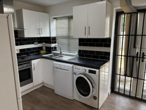 fitted kitchen