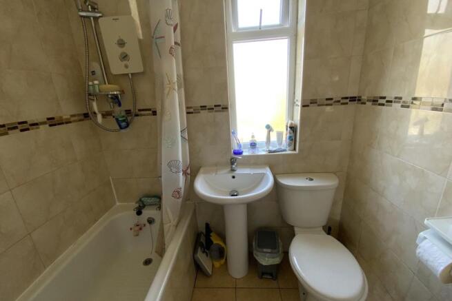 family bathroom 