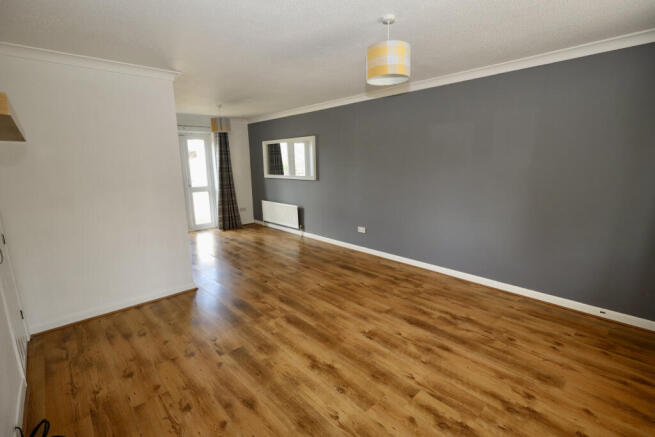 Living room with double aspect