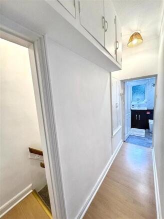 2 bed Terraced for sale Image 9