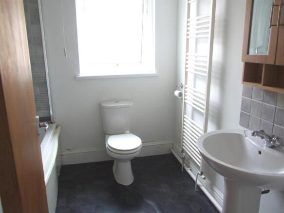 Family bathroom