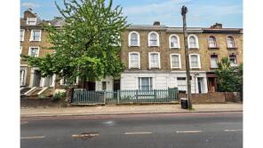 Flat A, 46, Manse Road, Hackney, London N16 7QD