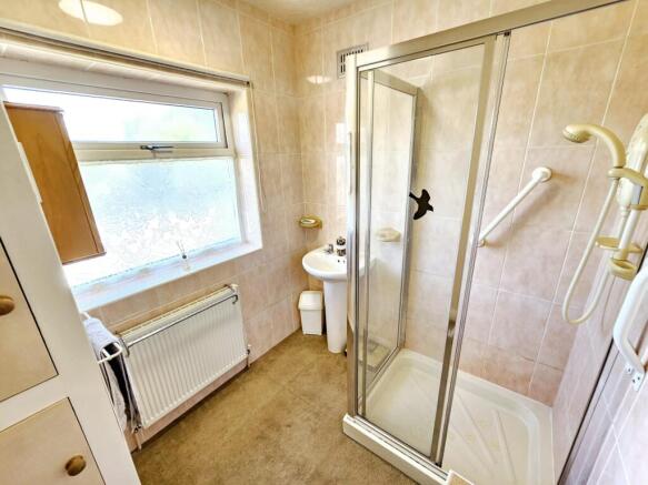 3 bed Semi-Detached for sale Image 10