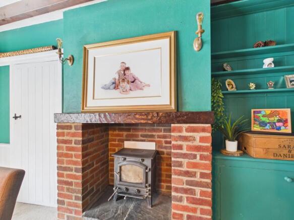 3 bed Terraced for sale Image 8