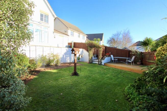 Rear Garden 2.jpg