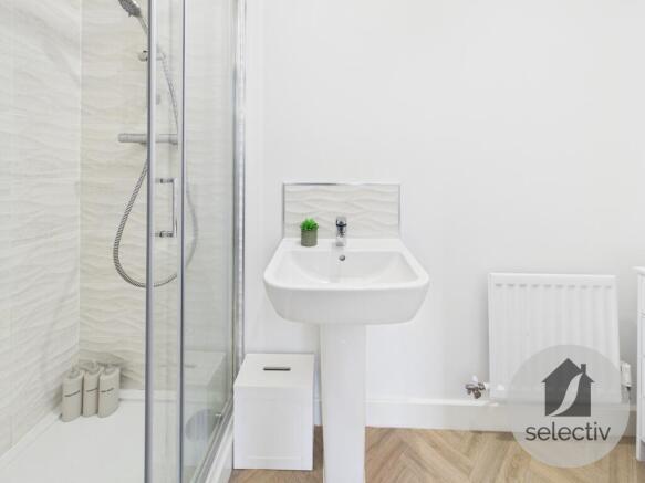 3 bed Semi-Detached for sale Image 8