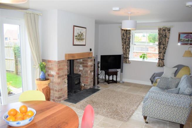 OPEN PLAN DAY ROOM