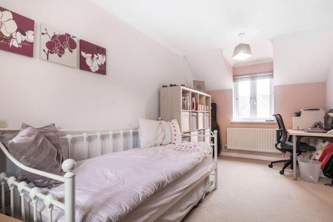 Bedroom 2 (Double)
