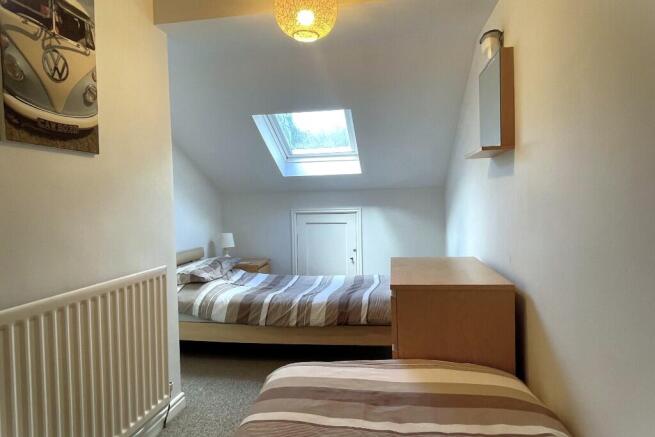 2 bed Semi-Detached for sale Image 11
