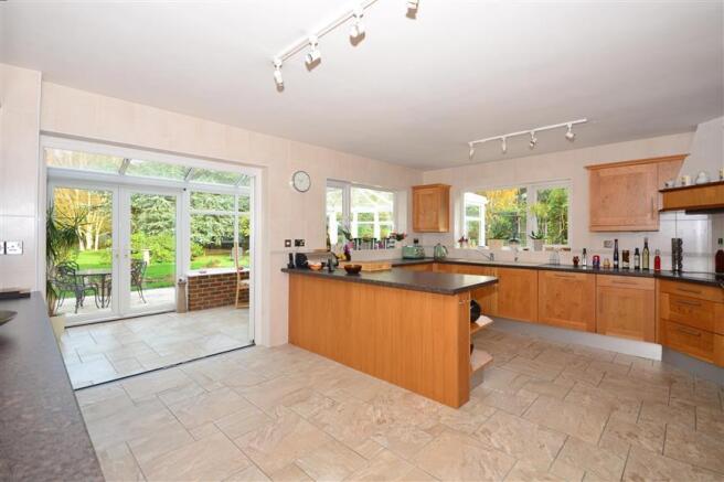 Kitchen/Breakfast Room