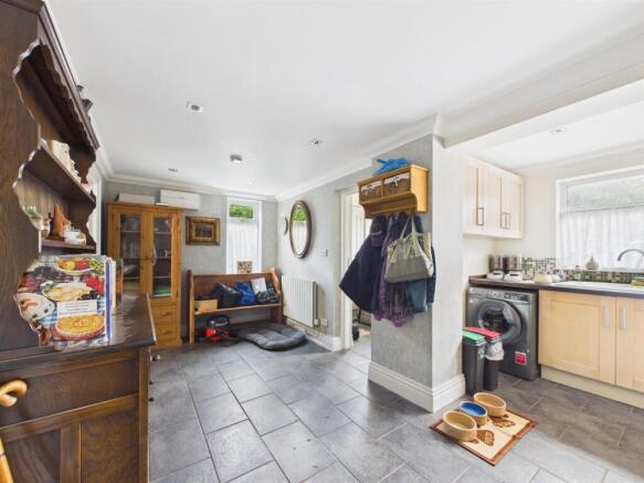 Strubby Road, Maltby Le Marsh, Alford photo 4