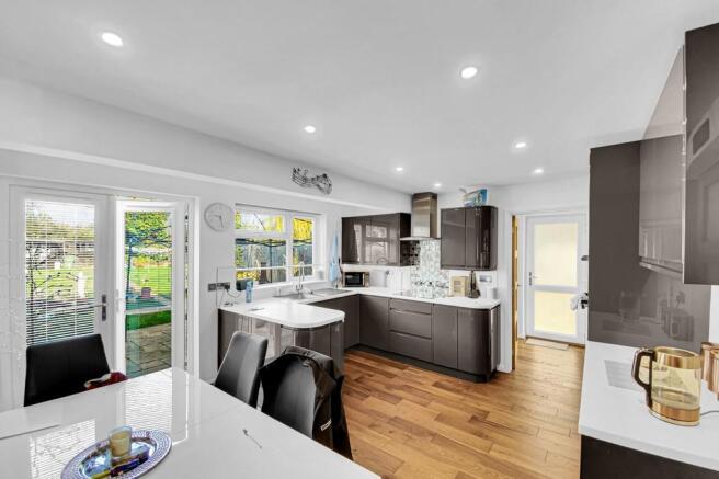 Dining Kitchen