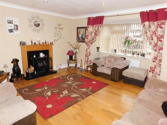 Lounge 2