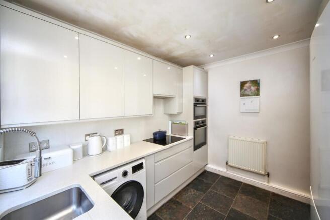 3 bed Detached for sale Image 9