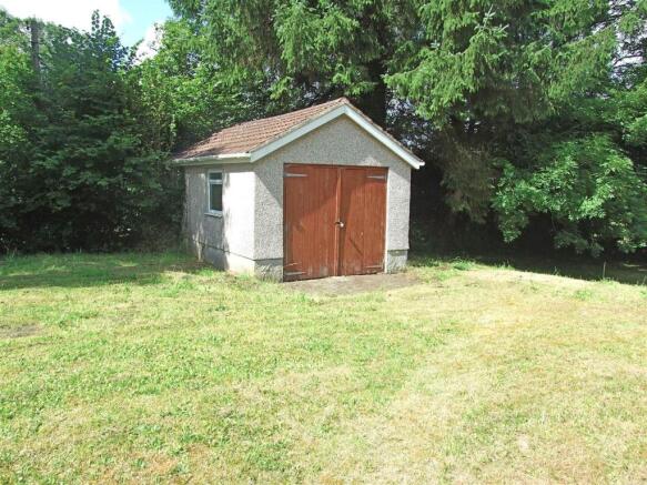 EXTERNAL-PHOTO