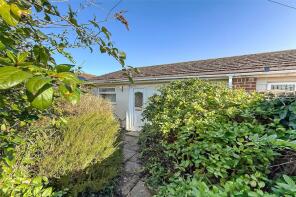 18, Riverside, Rope Walk, Littlehampton BN17 5DE